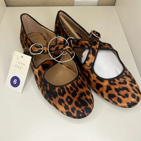 a new day Tasmin Leopard Print Flats 6 - Picture 1 of 5